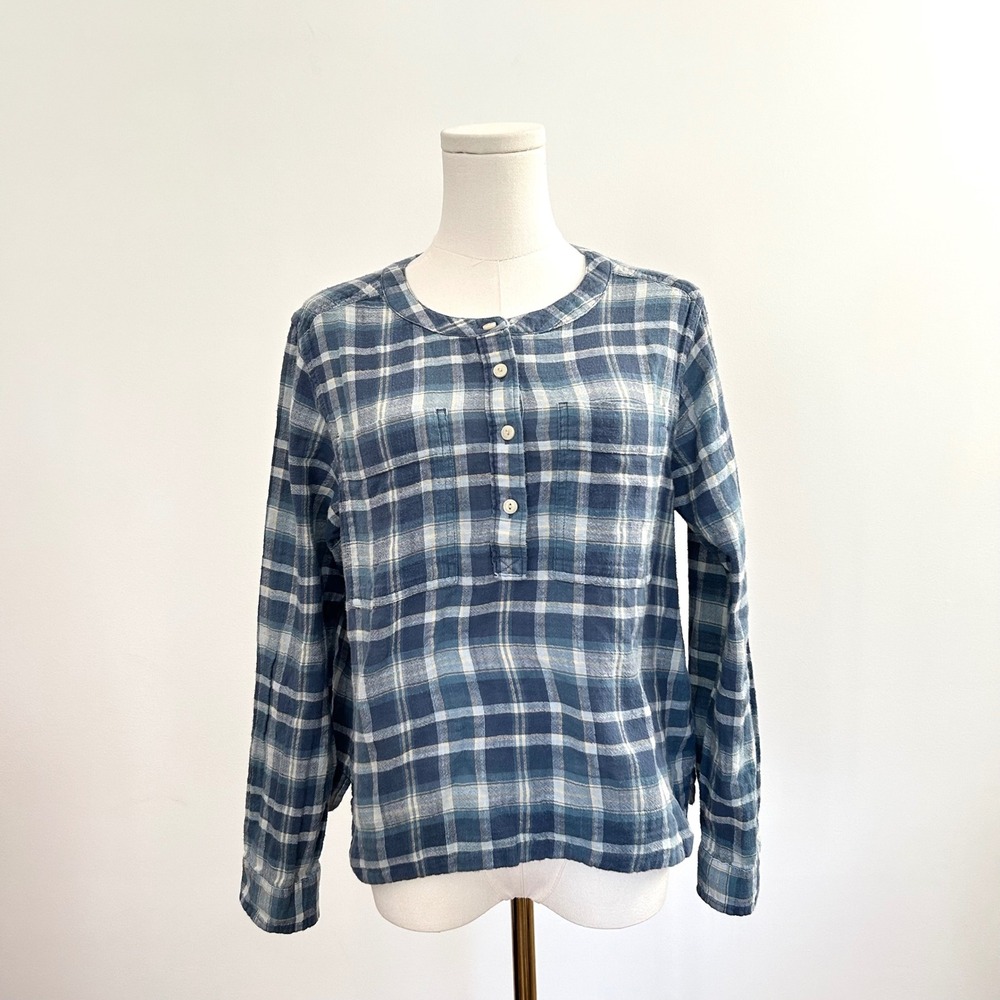 L.L. Bean Plaid Shirt M Petite Top Womens Cotton Colorless Henley Preppy Coastal